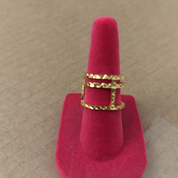 QVC ring - Picture 2 of 4